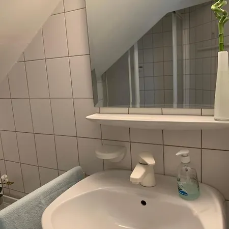 Мини-отель Kirchstrasse 71 *