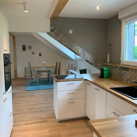 イン Kirchstrasse 71 Fell