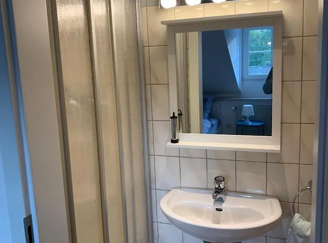 Kirchstrasse 71 * Fell