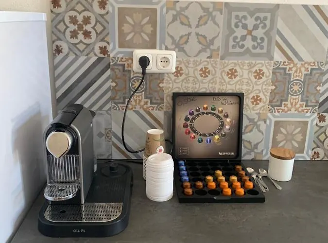 Kirchstrasse 71 אורחן